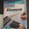 Mandiri Ekonomi Kelas XII : Buku Siswa Referensi Matapelajaran BOS 2019